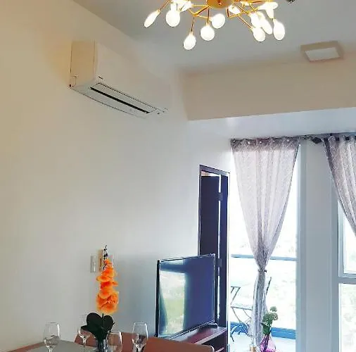 Mactan Newtown - 1br Stunning Ocean View And View *