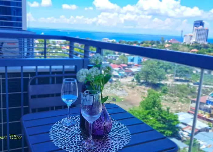 Apartment Mactan Newtown - 1br Stunning Ocean View And View