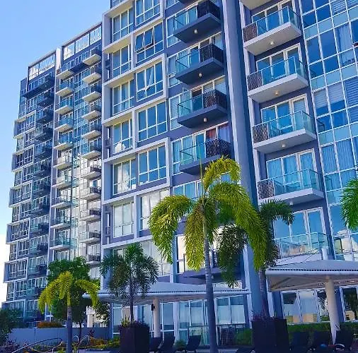 Mactan Newtown - 1br Stunning Ocean View And View Apartment
