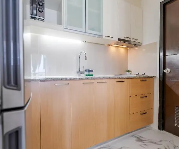 Mactan Newtown - 1br Stunning Ocean View And View
