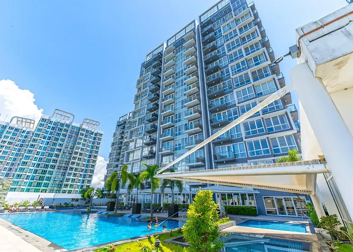 Mactan Newtown - 1br Stunning Ocean View And View